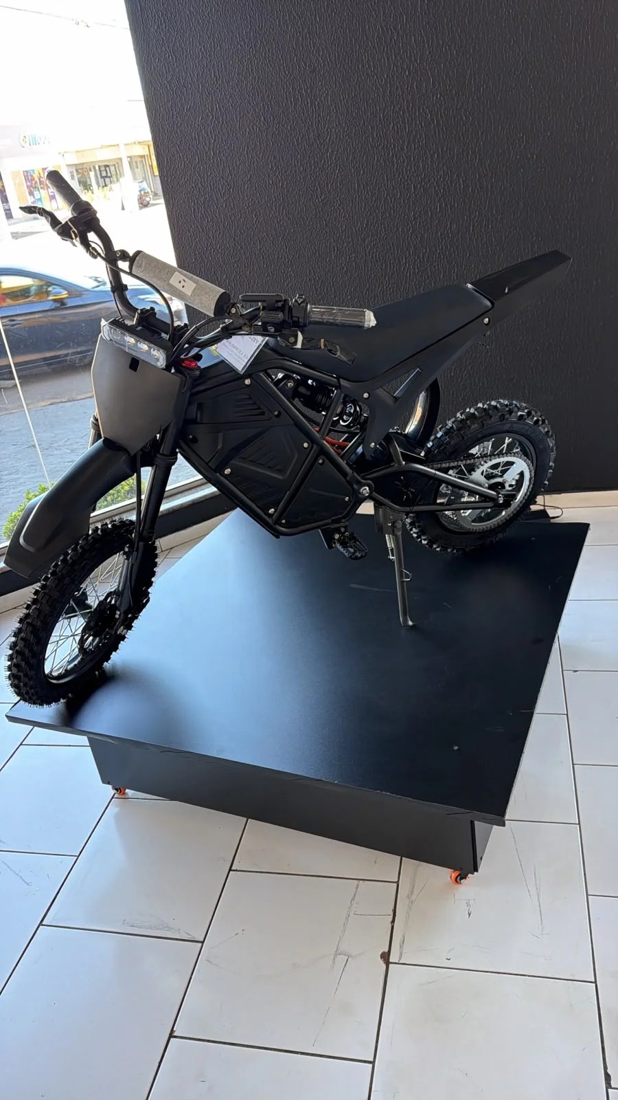 Motocicleta Cross - Imagem 3