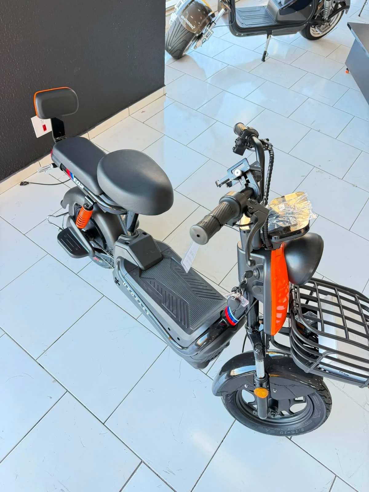 Scooter UFOFAST F02 LARANJA - Imagem 4